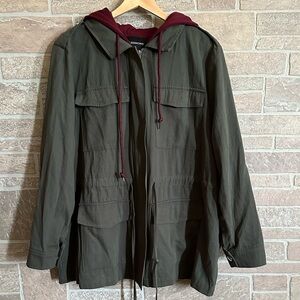 BloomChic Olive Green Lightweight Jacket with Burgundy Hood